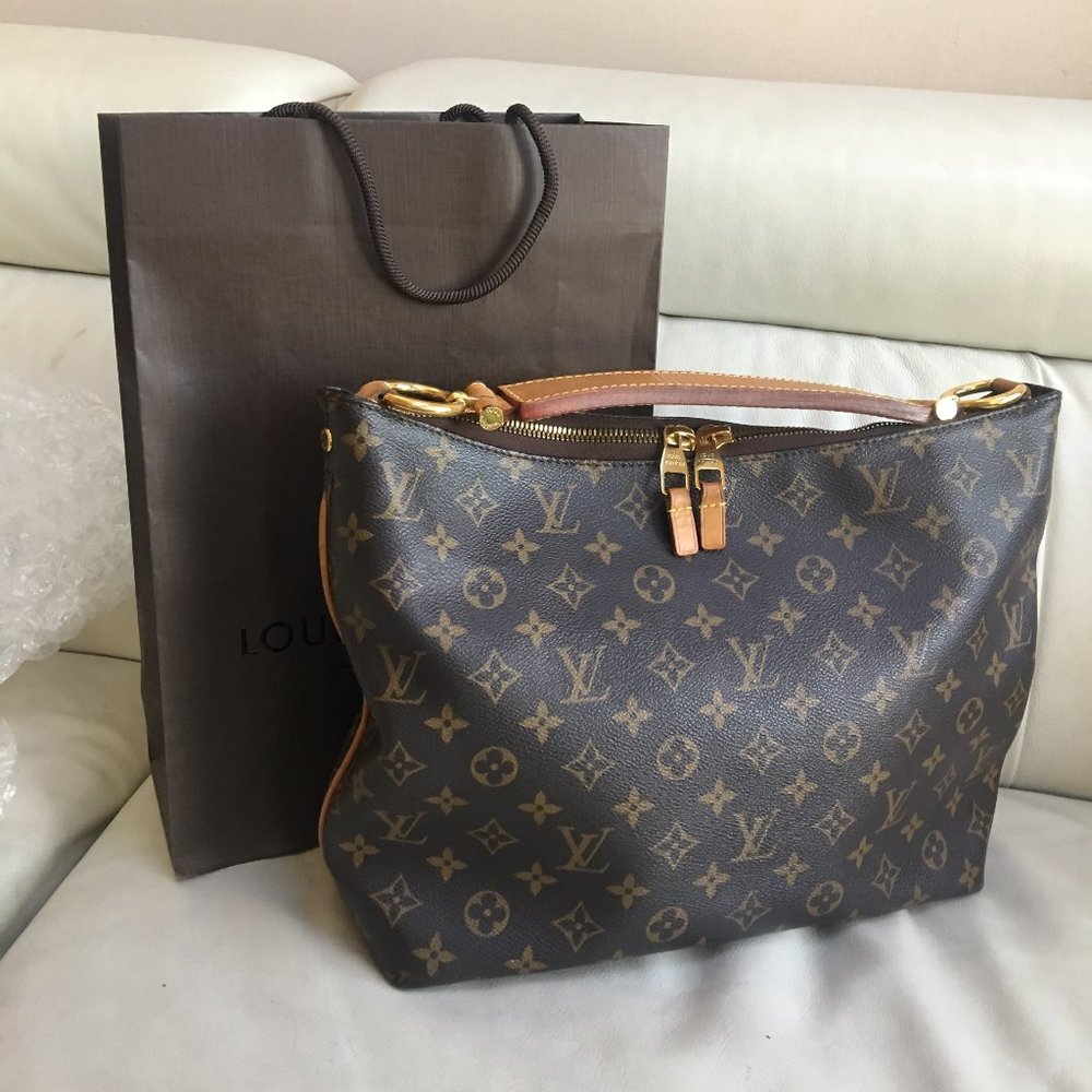 Louis Vuitton Sully Monogram